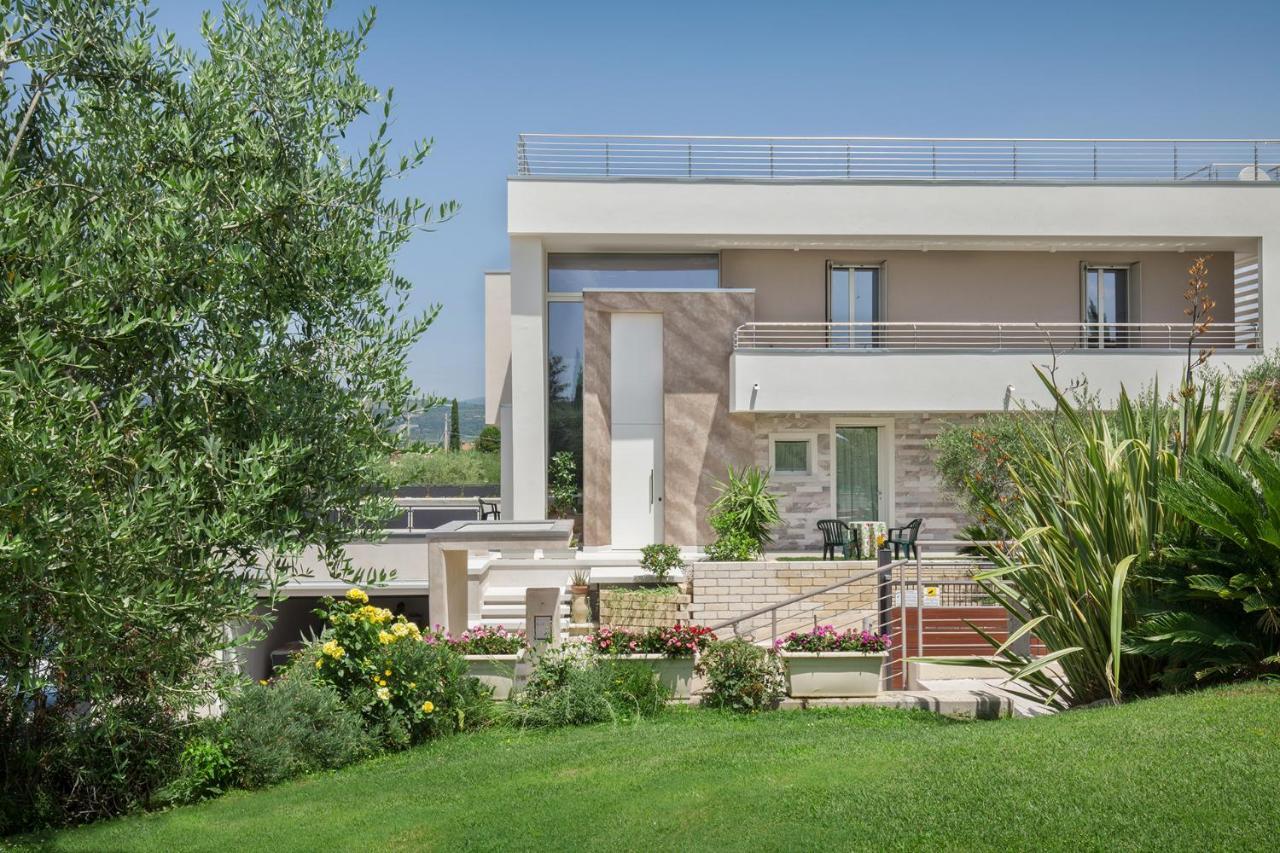 Villa Aurora-Holiday Home Apt 2 Μπαρντολίνο Εξωτερικό φωτογραφία